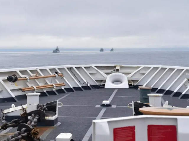 Китайские вооруженные корабли вошли в американскую экономическую зону вблизи Аляски в отместку за нахождение флота США в Южно-китайском море