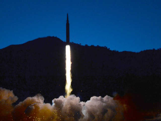 Северная Корея запустила новую гиперзвуковую ракету Mach 10, чего до сих пор не смогли сделать США
