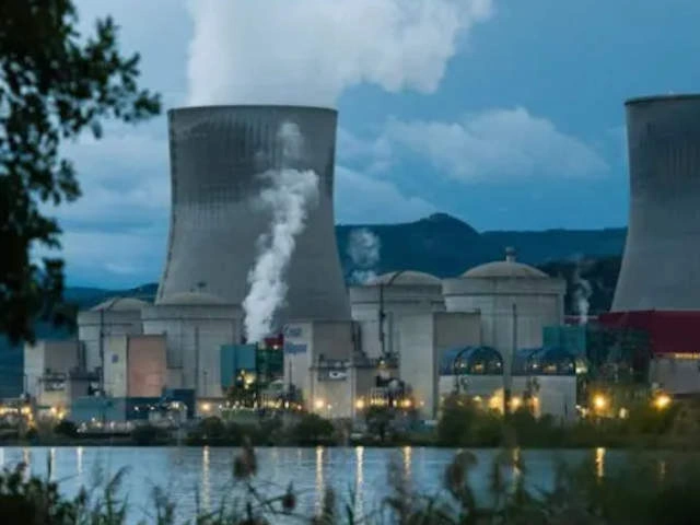 Во Франции отключены 26 из 56 ядерных реакторов, снабжающих Европу электроэнергией