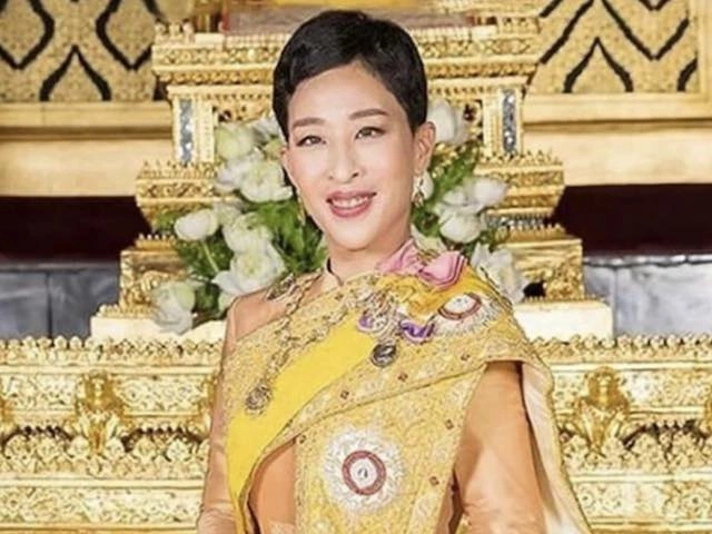 Власти Таиланда подадут в суд на Pfizer после того, как принцесса впала в кому от добавочной вакцины