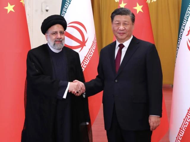 Китай и Иран игнорируют недовольство США, продолжая развивать связи