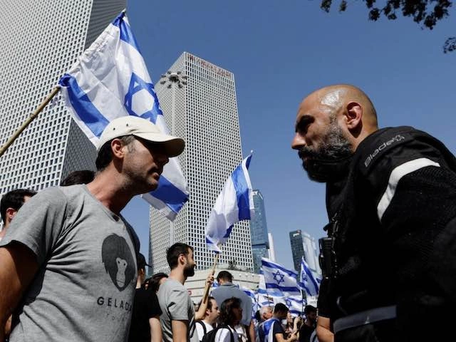 В Израиле растет риск гражданской войны