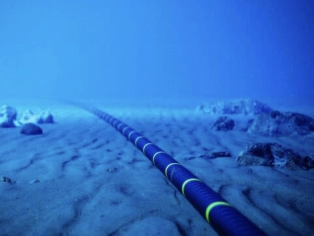 Хуситы готовы резать подводные кабели, проложенные в Красном море