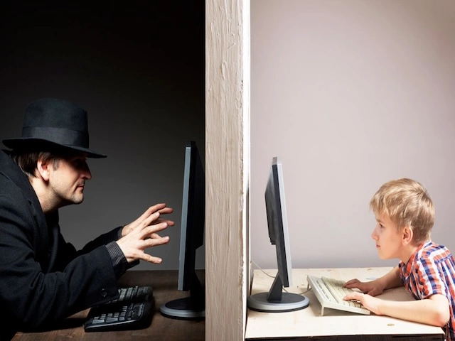 Как защитить детей от мошенников